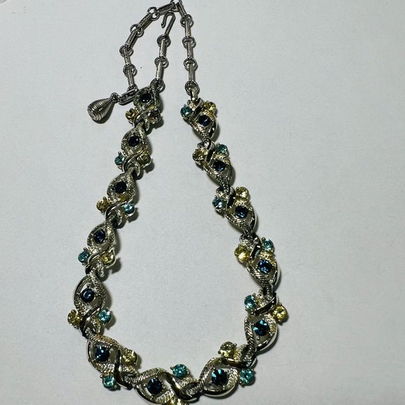 Vtg Coro Eyes Silver-Tone Necklace With Two-Tone Blue & Yellow Rhinestones READ - Picture 3 of 7